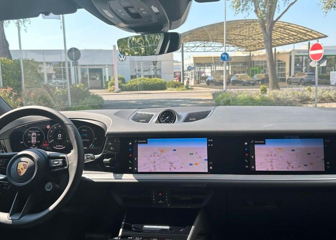 Porsche CAYENNE COUPE 360°AIR/INNO/HUD/BOSE/PANO/BF-DISP