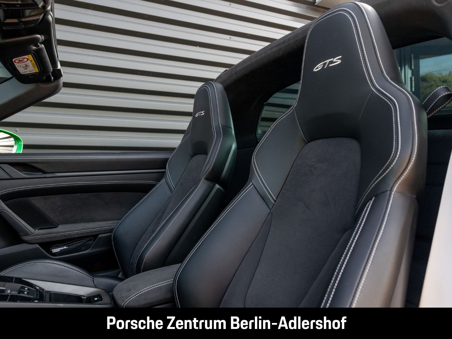 Porsche 992 911 Targa 4 GTS BOSE Sportabgasanlage LED