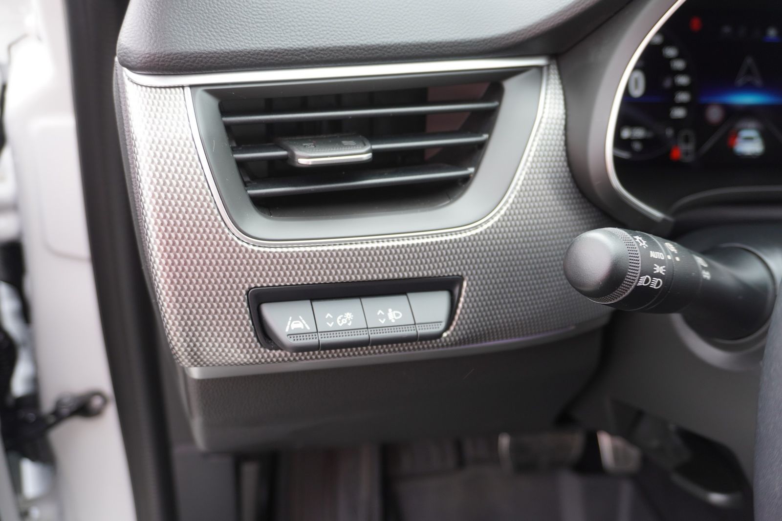 Renault Arkana 1.3 TCe 140 Techno - Samsaru's Car Outlet
