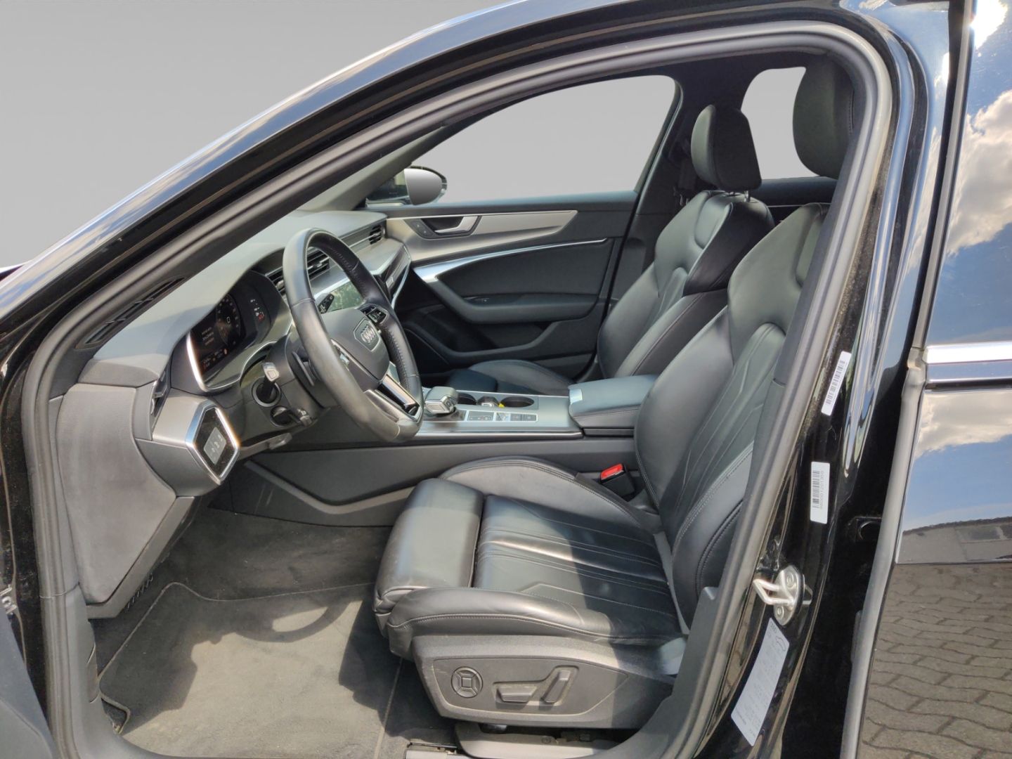 Audi A6 Avant 45 TDI - Samsaru's Car Outlet