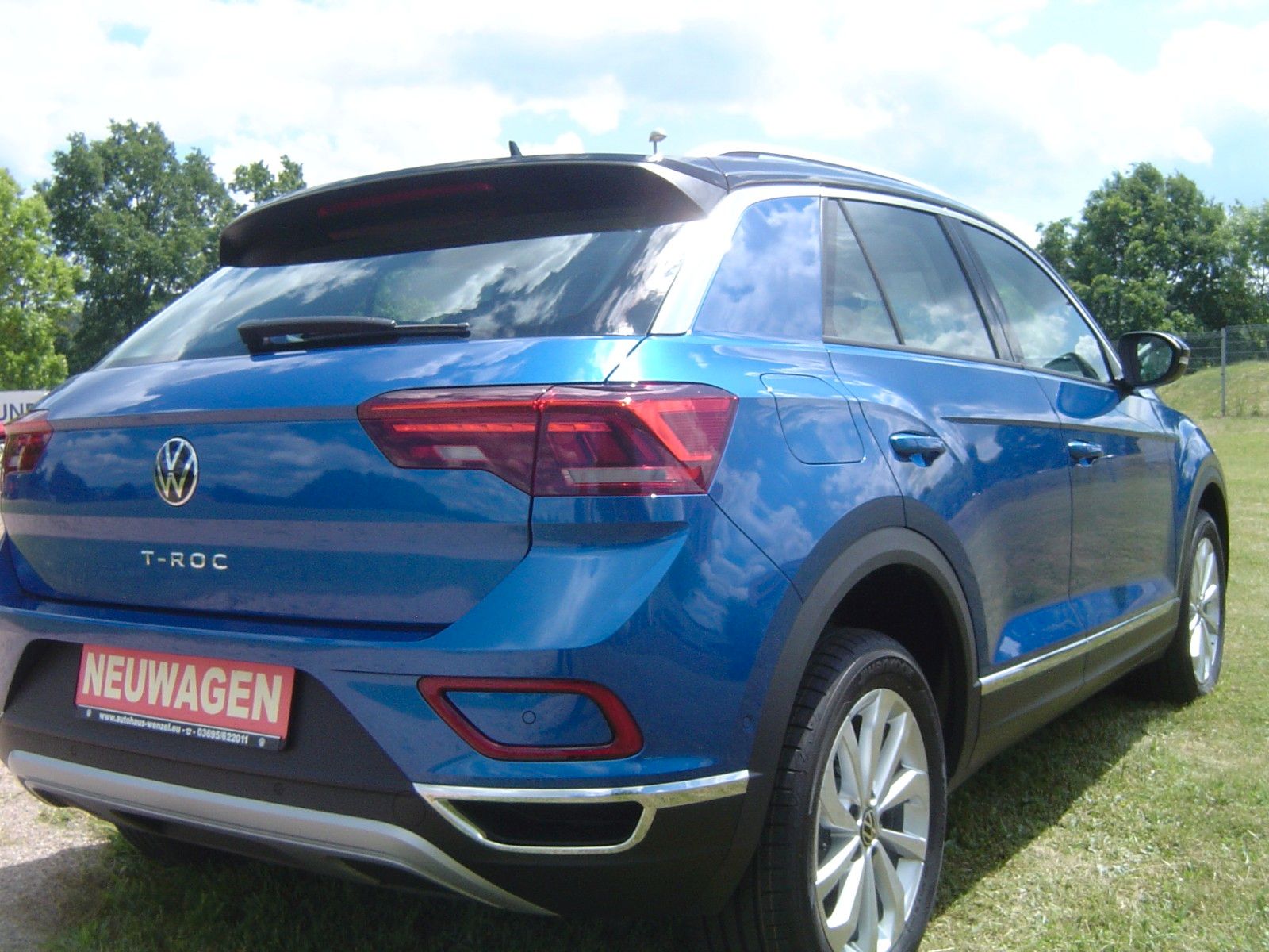Volkswagen T-Roc 1.5 TSI OPF DSG Style - Samsaru's Car Outlet