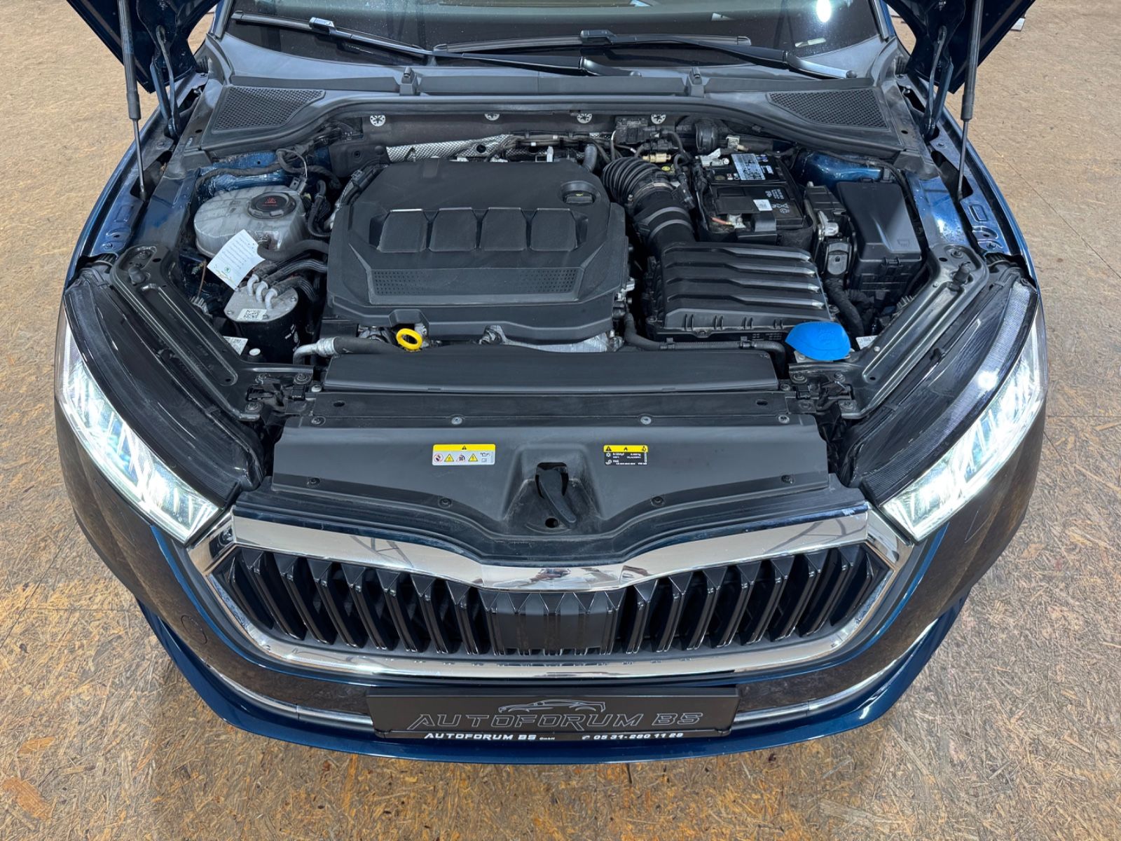 Skoda Octavia Lim. First Edition 2.0TDI DSG/ACC/MATRIX