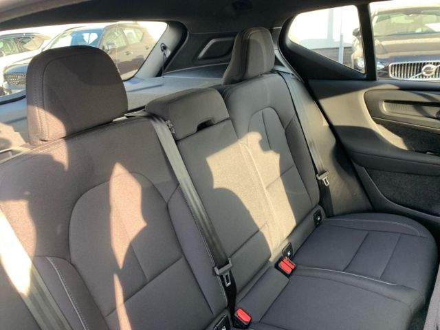 Volvo XC40 Core Recharge Pure Electric 2WD  Tempomat K