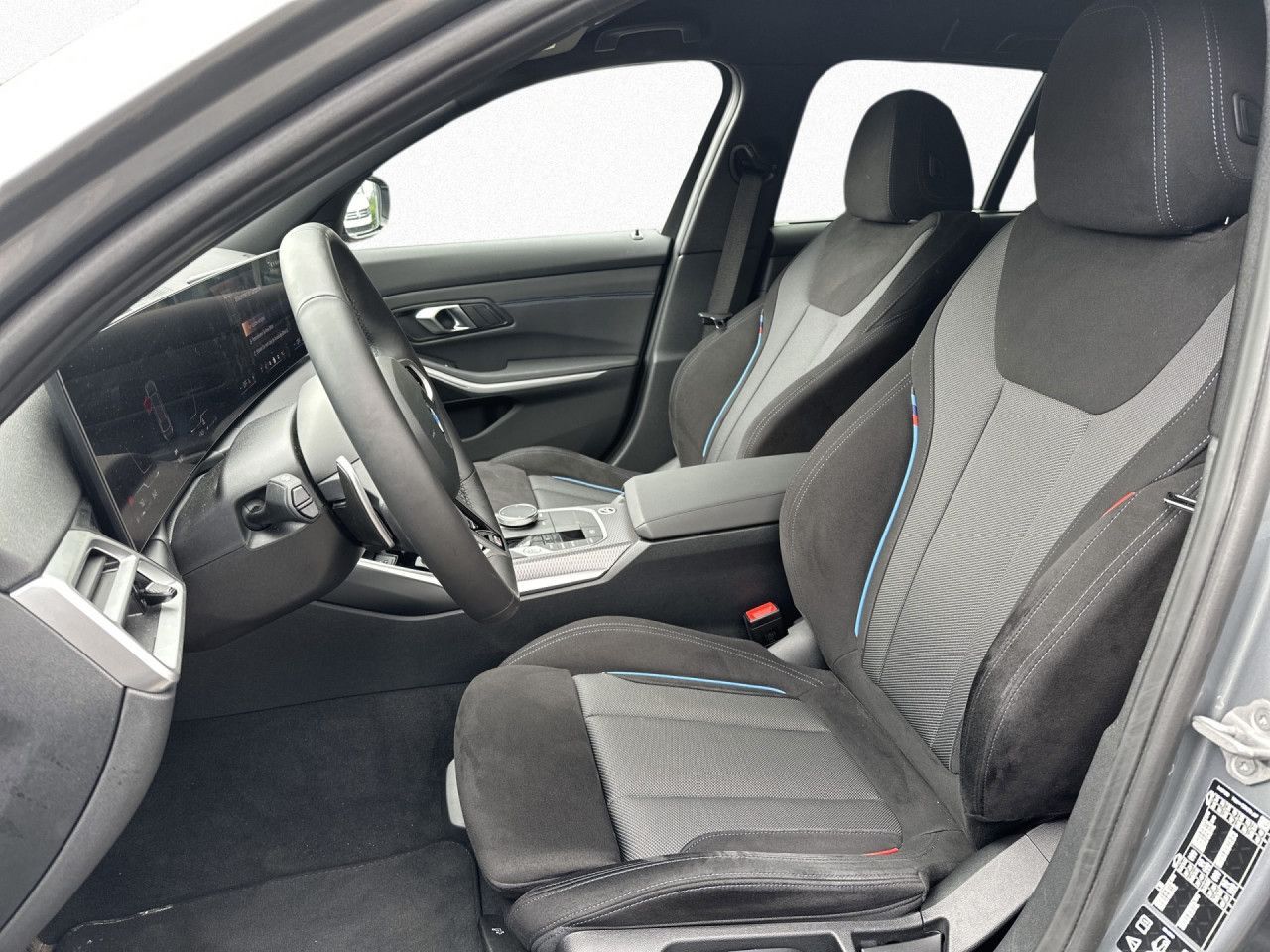 BMW 320d xDrive T M Sport DAPro,LivePro,360°,AdLED