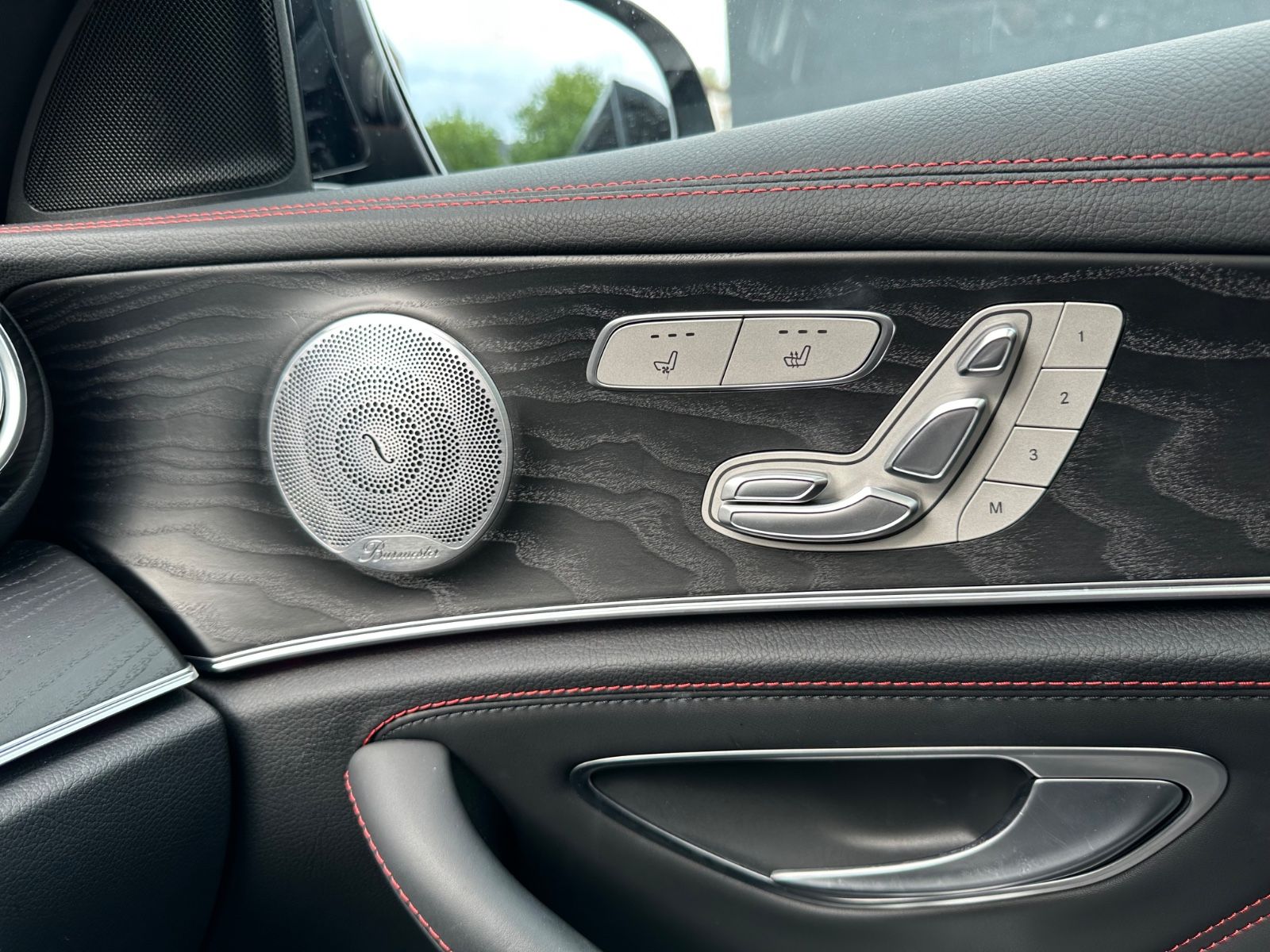 Mercedes-Benz E 53 AMG 4Matic+ - Samsaru's Car Outlet