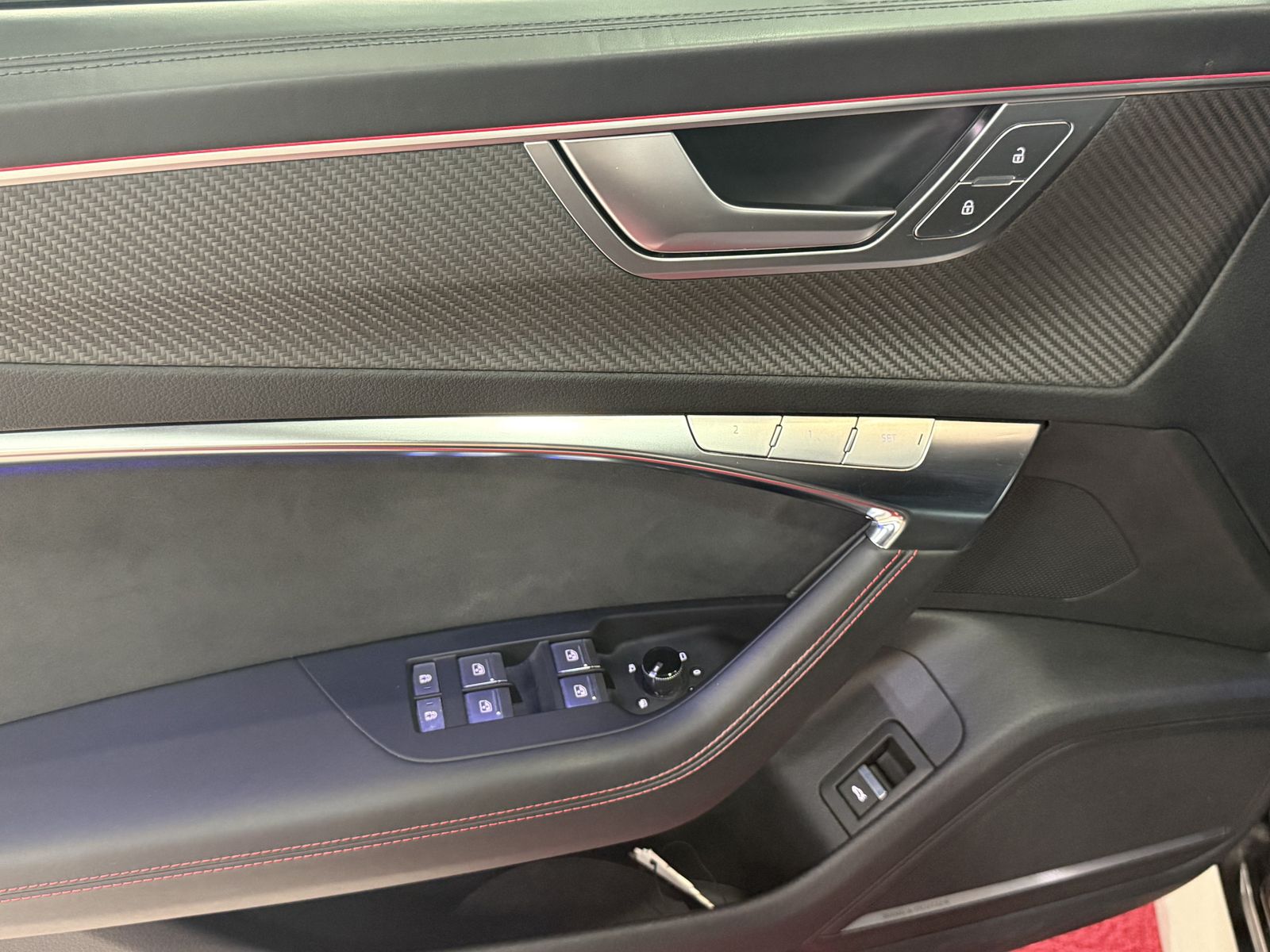Audi RS6 4.0 TFSI quattro+Sitzbelüftung+360*Kamera