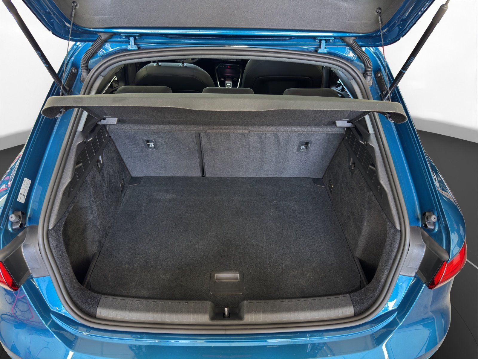 Audi A3 Sportback 40 TFSIe S tronic advanced | MMI |