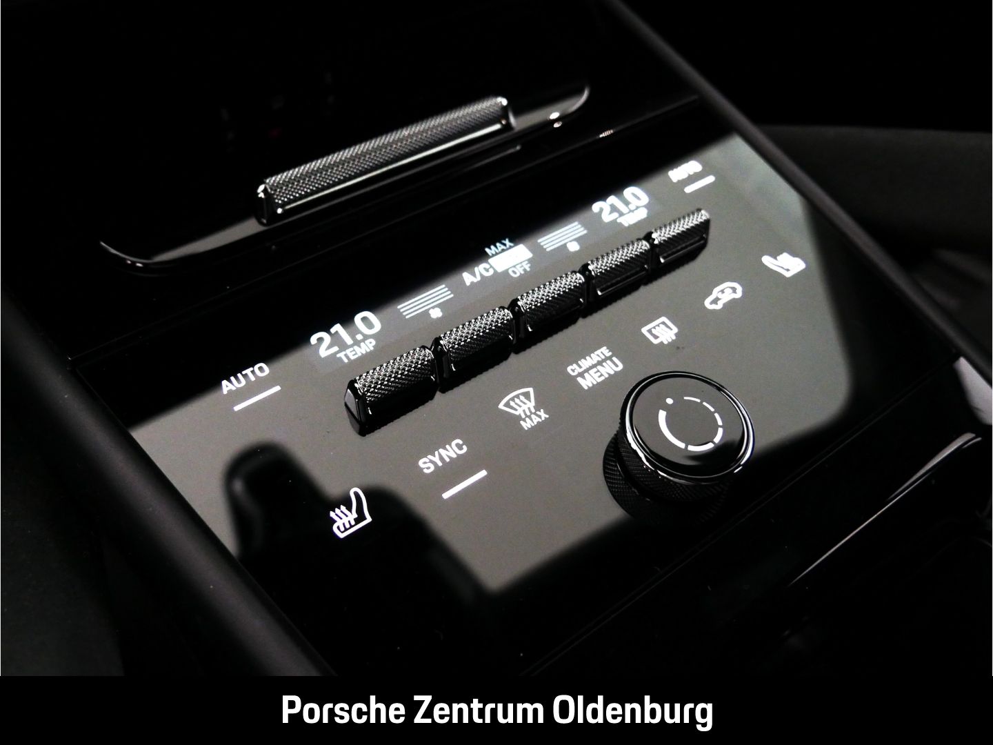 Porsche Cayenne Turbo E-Hybrid Coupe mit GT-Paket PTS