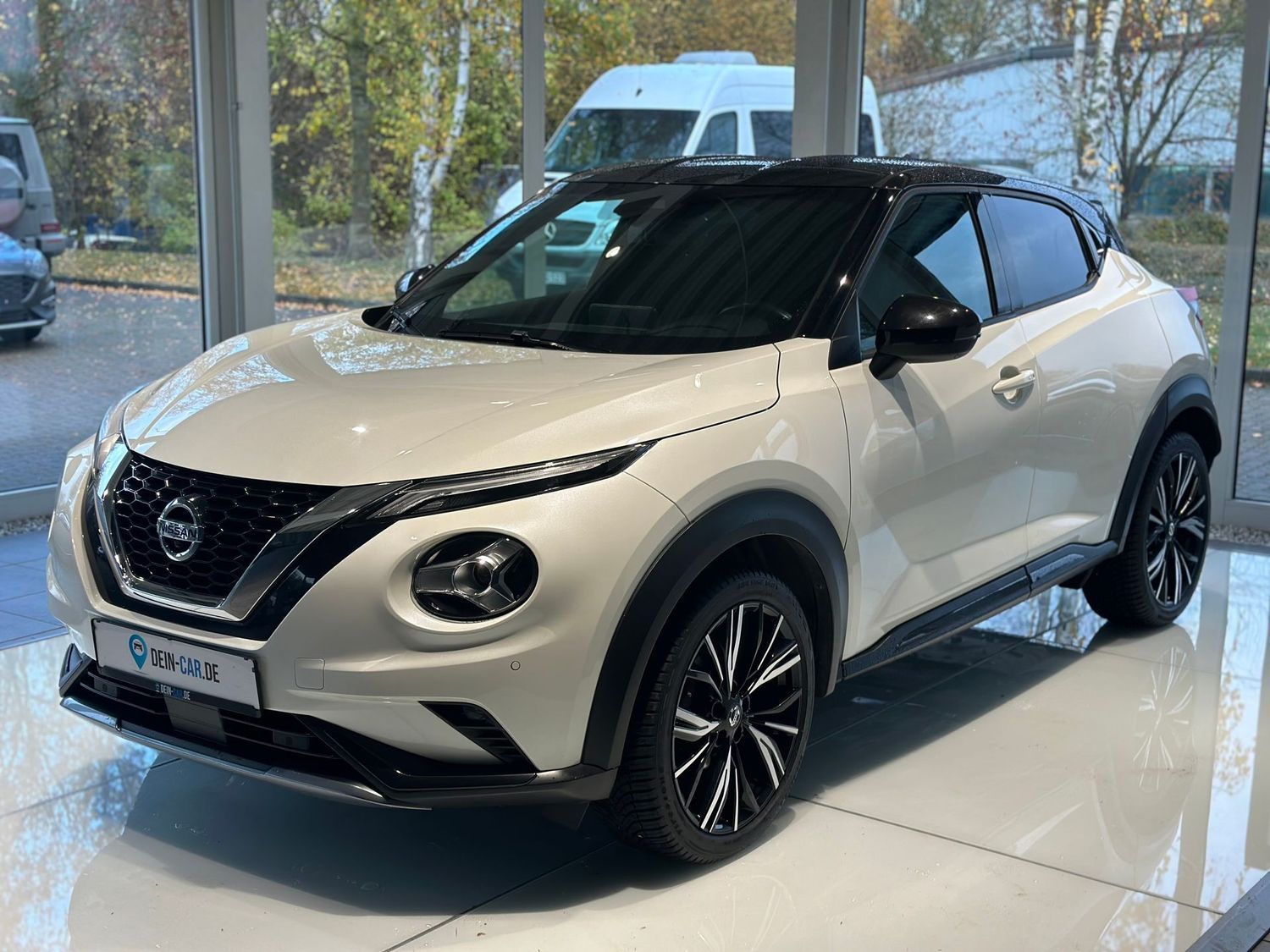 Nissan Juke N-Design - Samsaru's Car Outlet