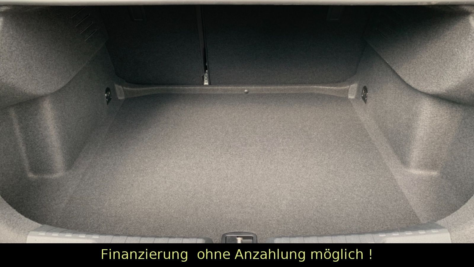 Audi A3 Lim. 40 TFSI Q S LINE - Samsaru's Car Outlet