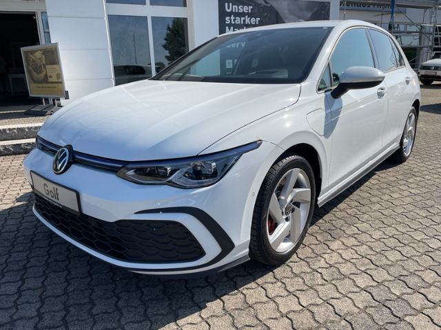 Volkswagen Golf VIII GTE 1.4 eHybrid DSG - Samsaru's Car Outlet