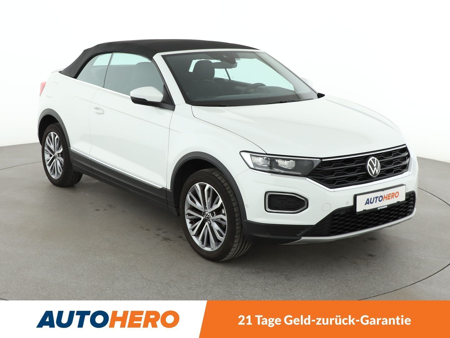 Volkswagen T-Roc 1.5 TSI ACT Style - Samsaru's Car Outlet