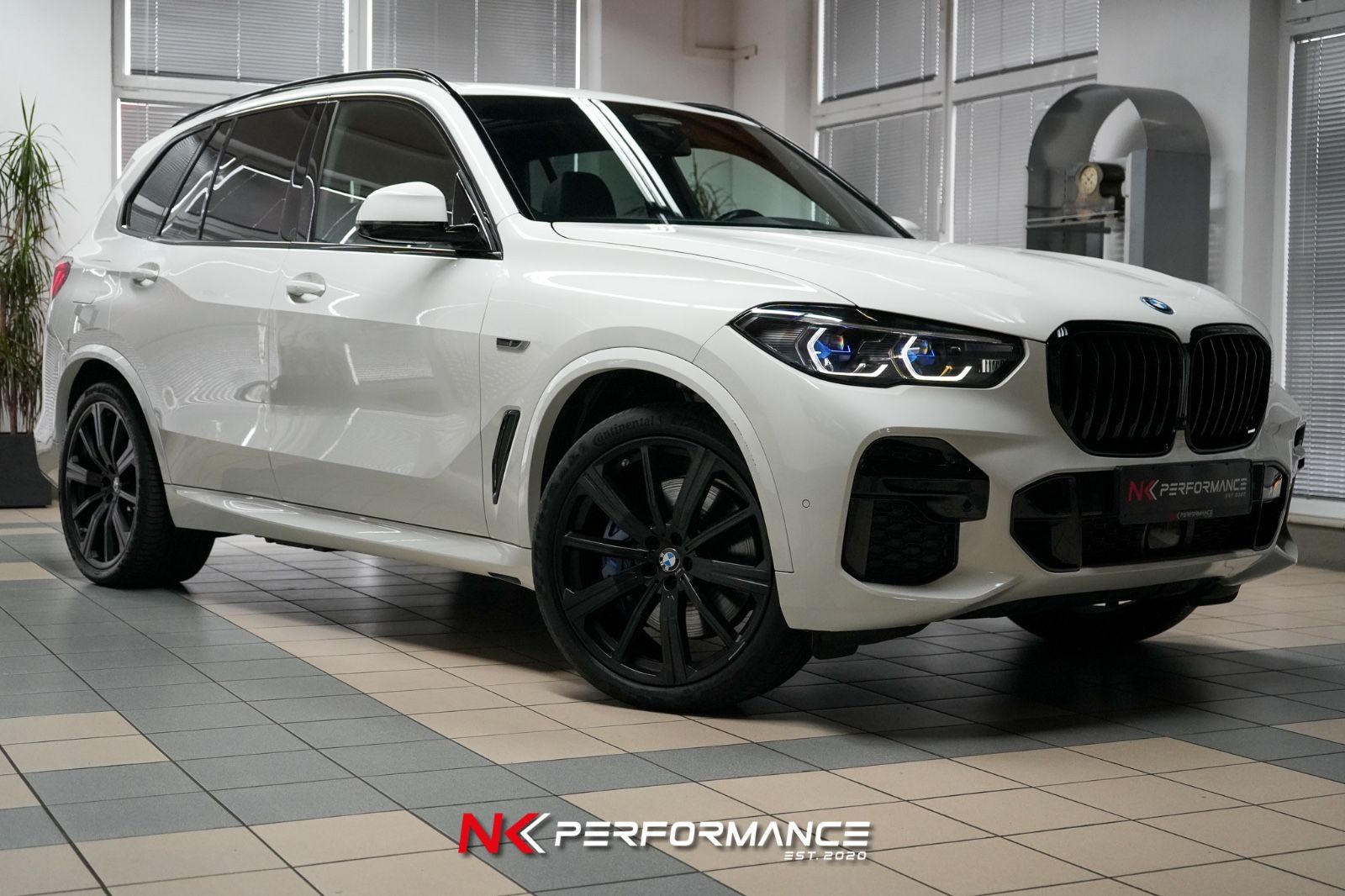 BMW X5 xDrive 45 e M Sport / 22" / PANO / SITZKLIMA