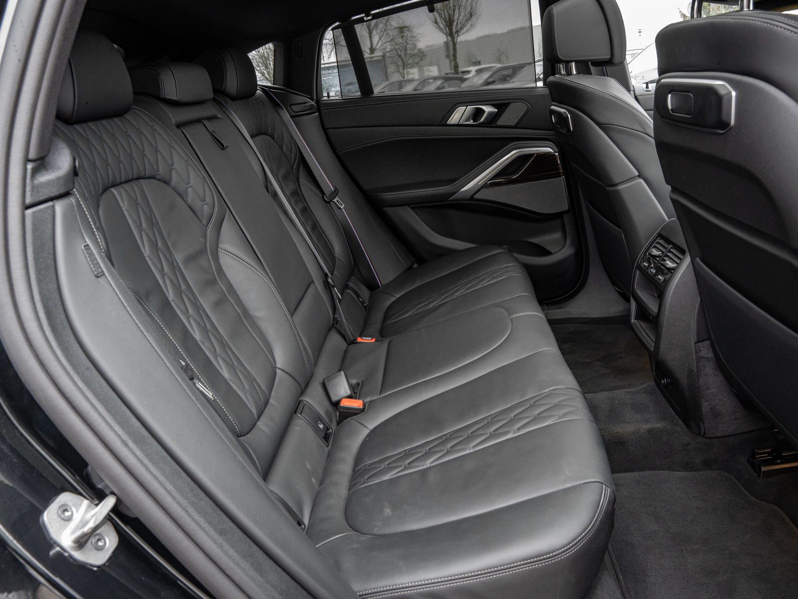 BMW X6 xDrive30d M-Sport Pro 22Z 360° AktLENK LUFTFE