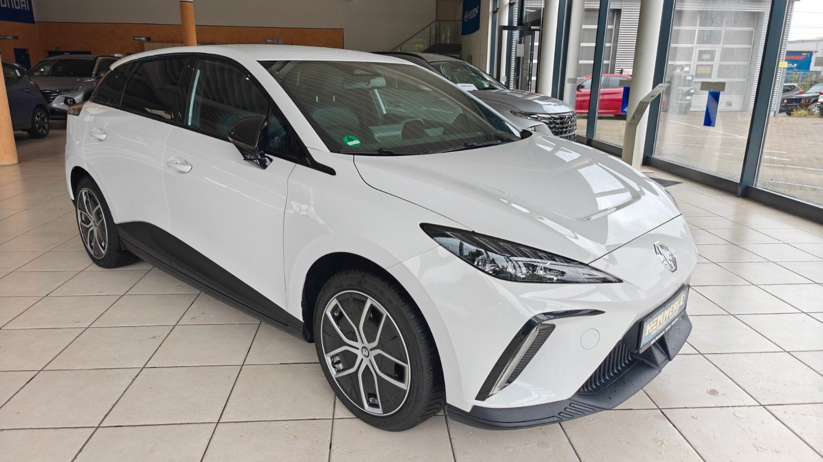 MG4 Luxury,Sitz Hz*lenkHz*PDC+360*