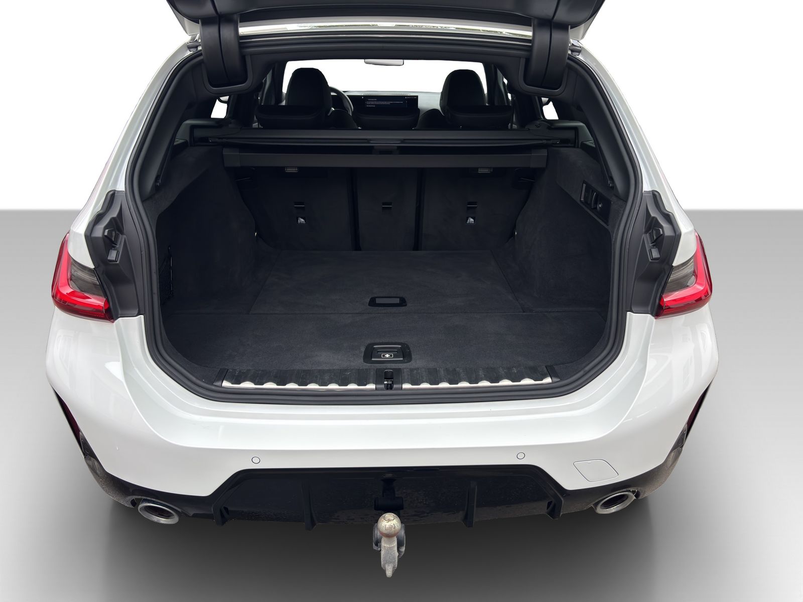 BMW 320i Touring M Sport - Samsaru's Car Outlet