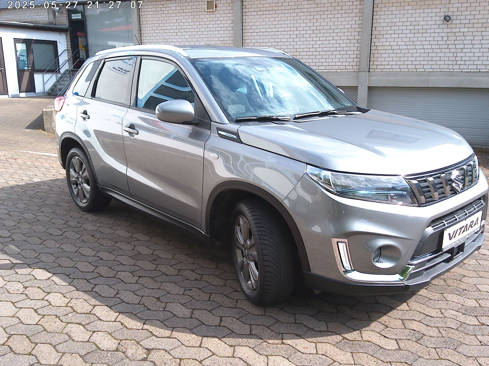 Suzuki Vitara 1.4 BOOSTERJET Hybrid 4x4 - Samsaru's Car Outlet