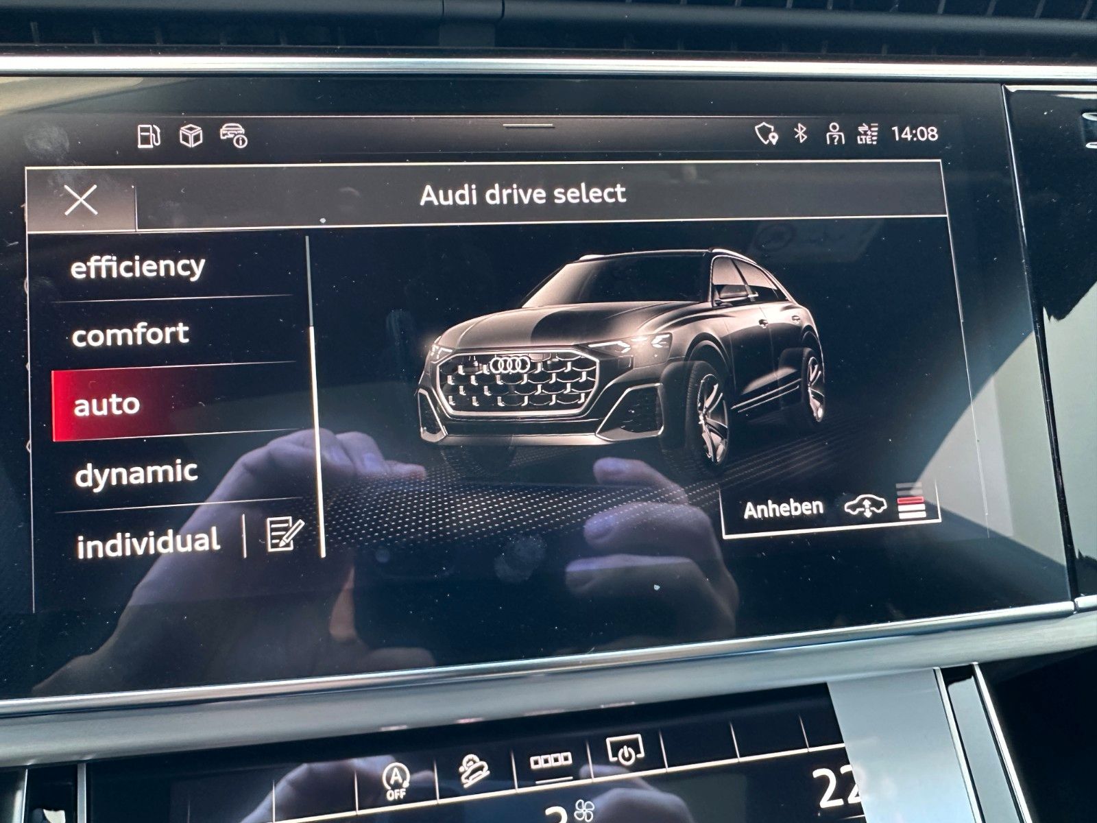 Audi Q8 50 TDI quattro - Samsaru's Car Outlet