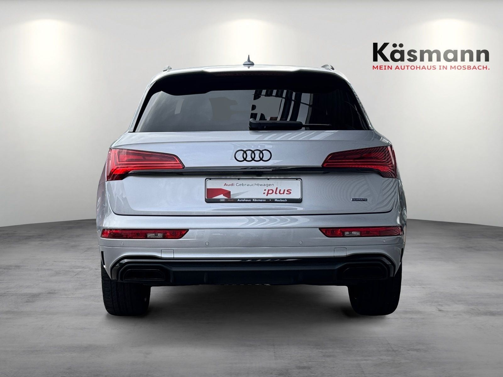 Audi Q5 S line 55TFSIe qu - Samsaru's Car Outlet
