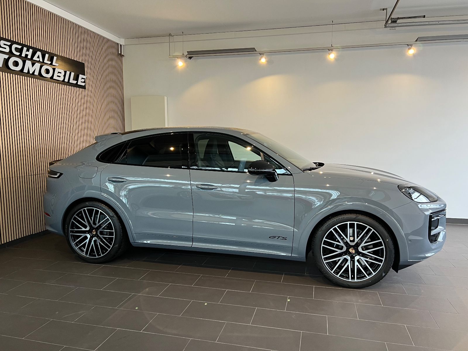 Porsche Cayenne Coupe GTS/ALLRADLE/BOSE/HEADUP/SHZG/PANO
