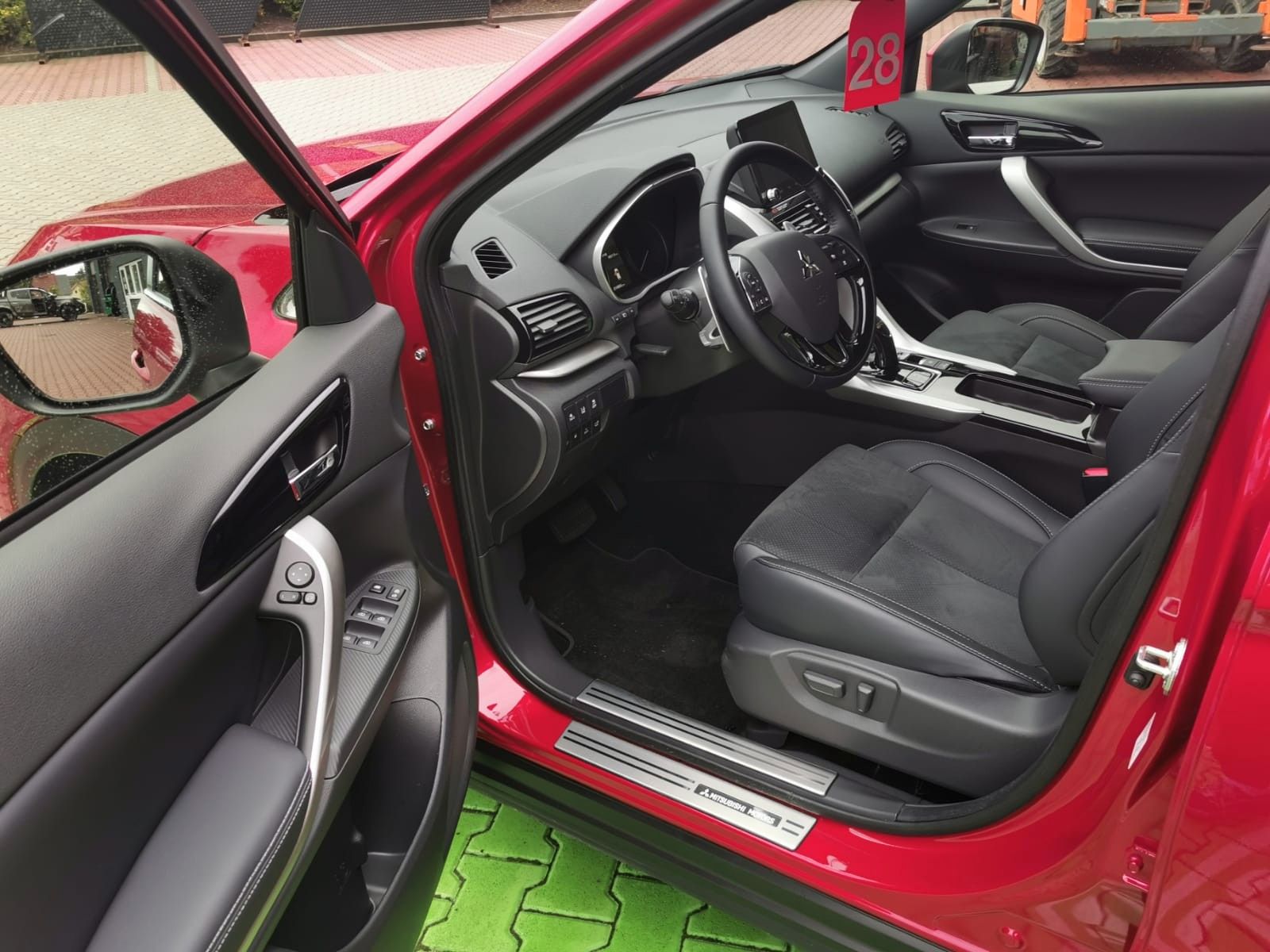 Mitsubishi Eclipse Cross PHEV SELECT//SPORTPAKET PLUS//AHK