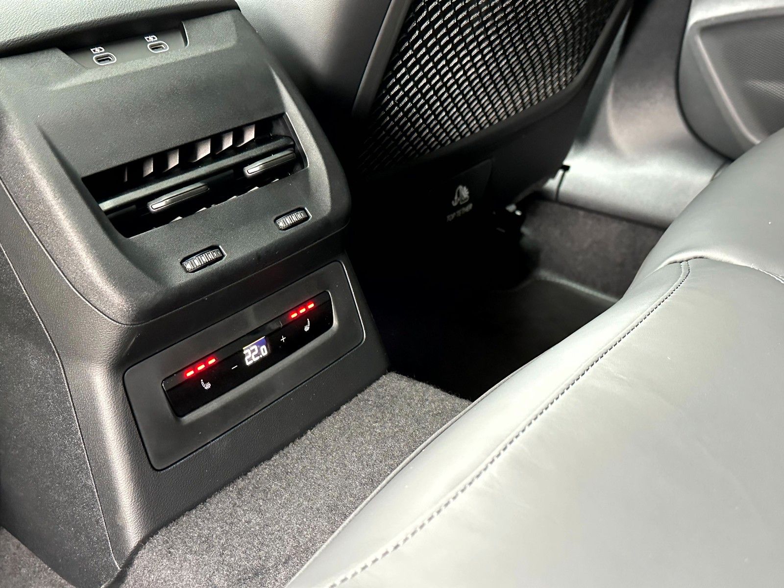Audi A5 LIMOUSINE QUATTRO S-LINE B&Q DISPLAY AHK FULL