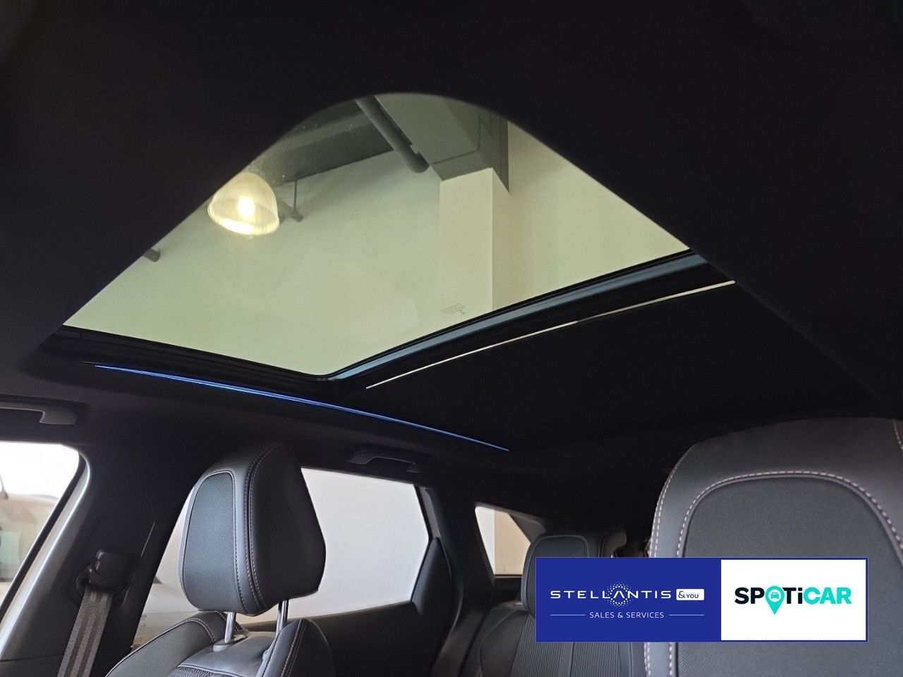 Peugeot 3008 Hybrid 225 GT PANODACH SHZ NAVI CAM