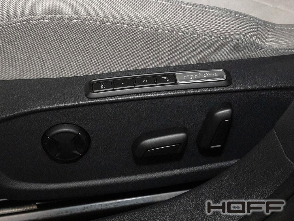Volkswagen Golf VIII Style 1.5 eTSI DSG - Samsaru's Car Outlet