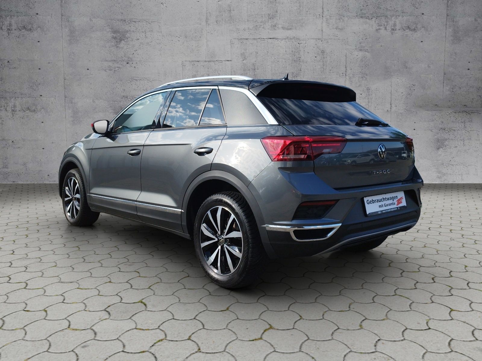 Volkswagen T-Roc Sport 1.5TSI - Samsaru's Car Outlet