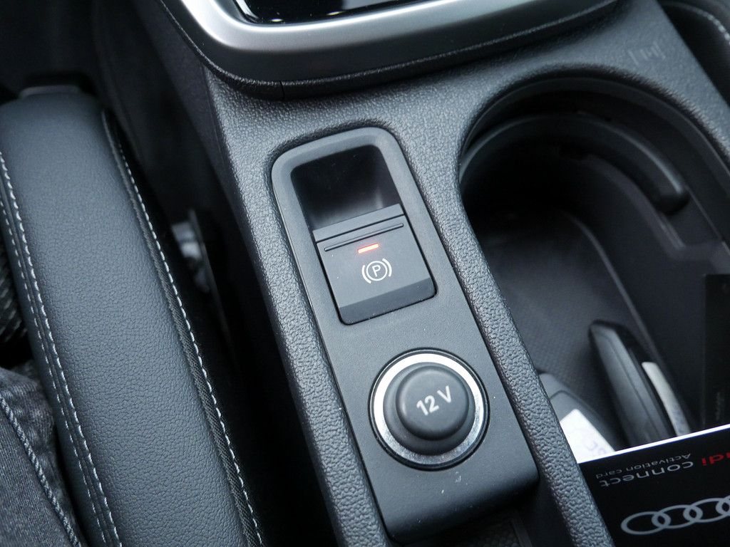 Audi A3 Sportback 40 TFSIe S-Line ACC+KAMERA+SHZ+LED+