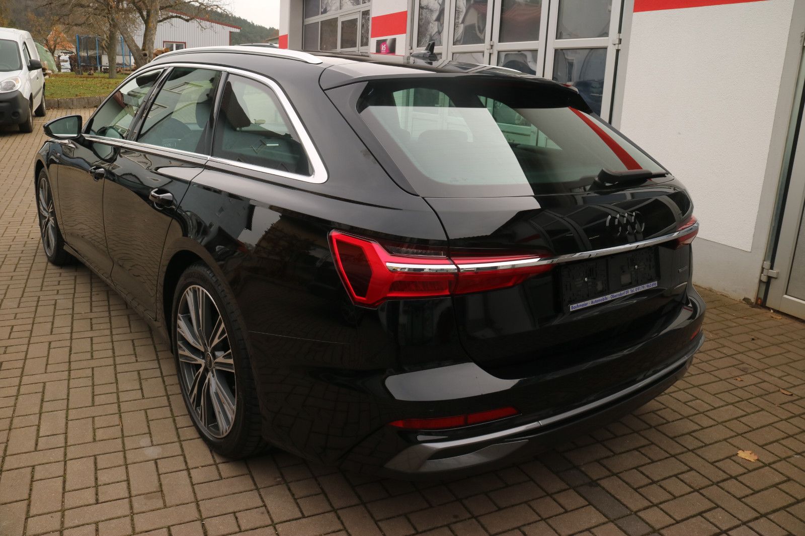 Audi A6 Avant 45 TFSI quattro S line-Pano-AHK-ACC