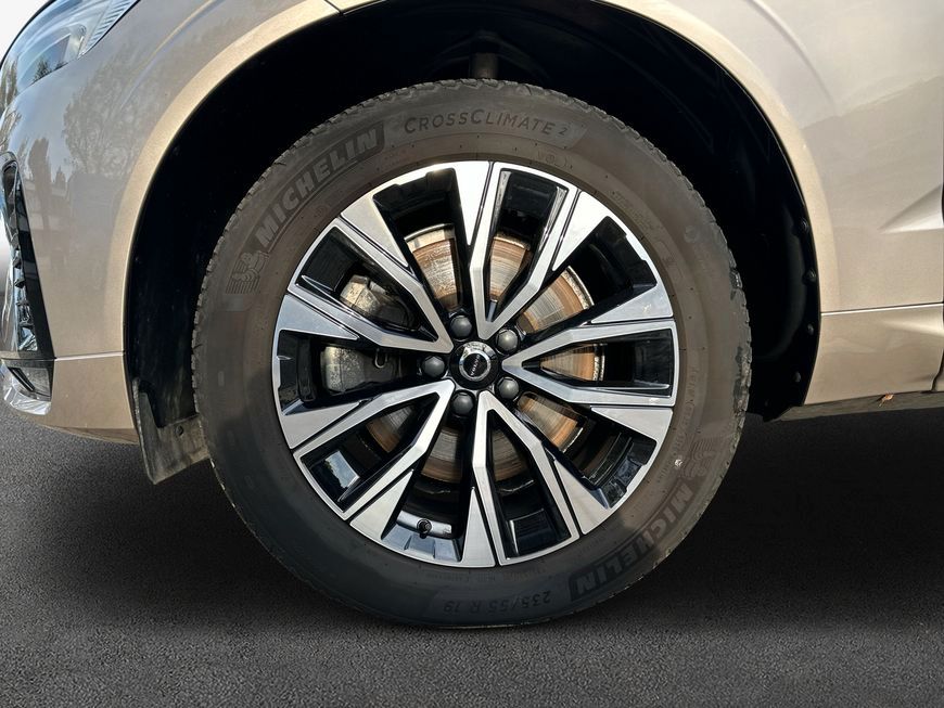 Volvo XC60 B5 B AWD Plus Dark