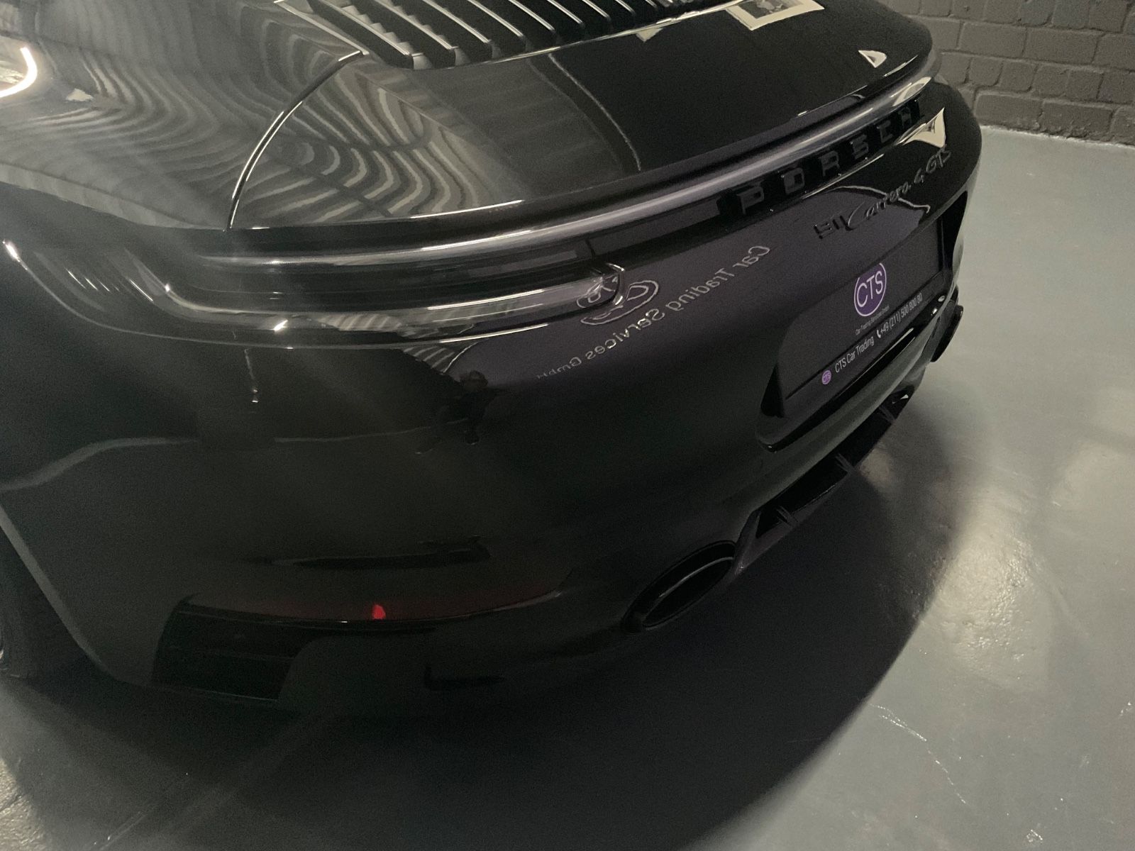 Porsche 911 / 992 Carrera 4 GTS / Kamera / Glasdach