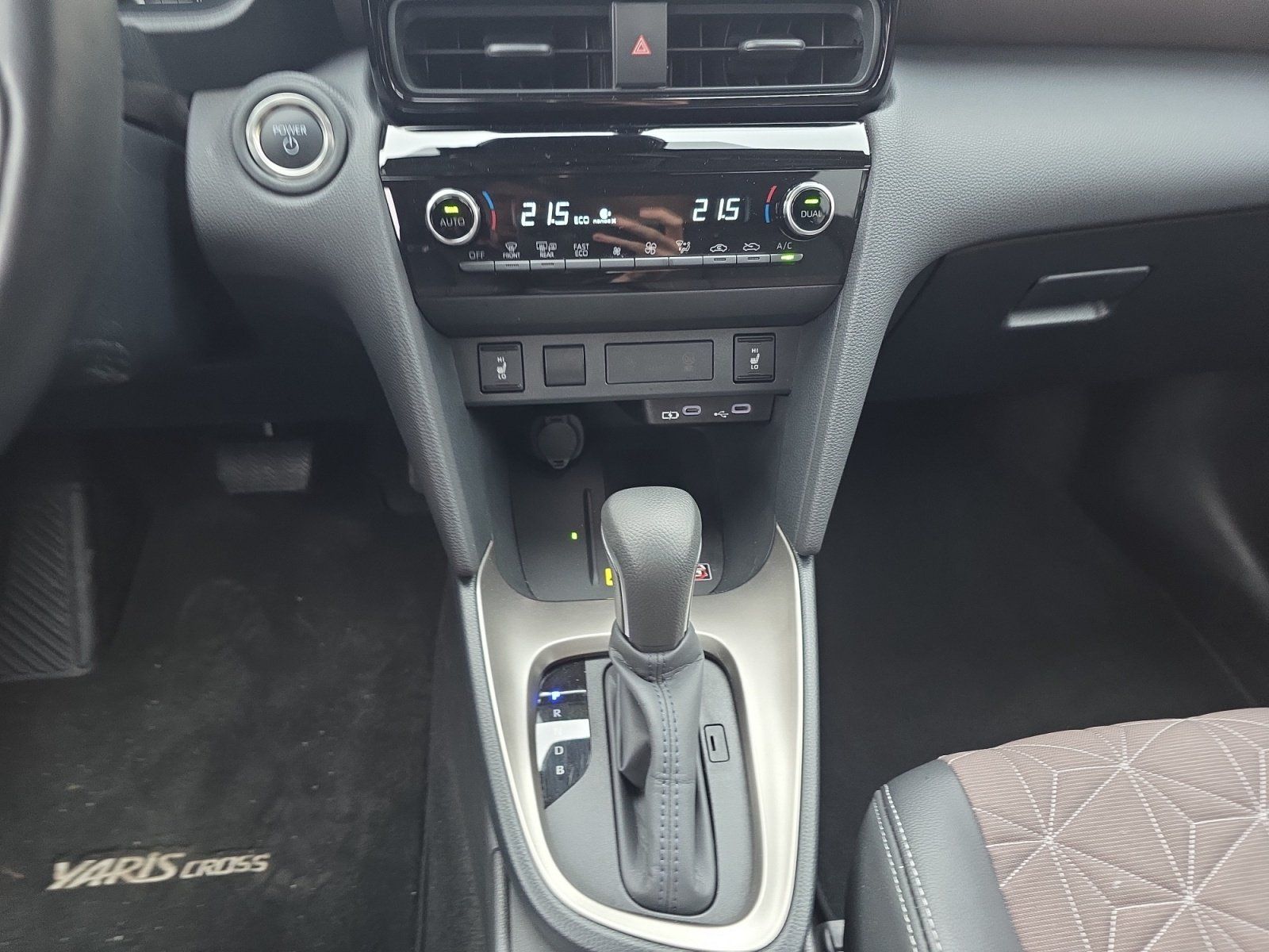 Toyota Yaris Cross 1.5 E FWD Style Plus 2xKlima 360 ACC