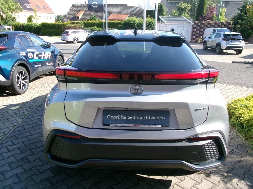 Toyota C-HR 1.8 Hybrid Team D   +TPKT+RFK+SHZG+