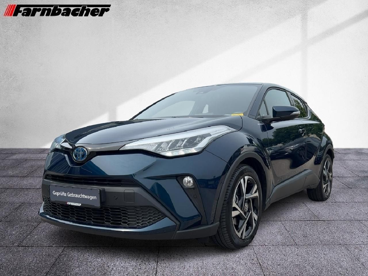 Toyota C-HR 2.0 Hybrid Team - Samsaru's Car Outlet