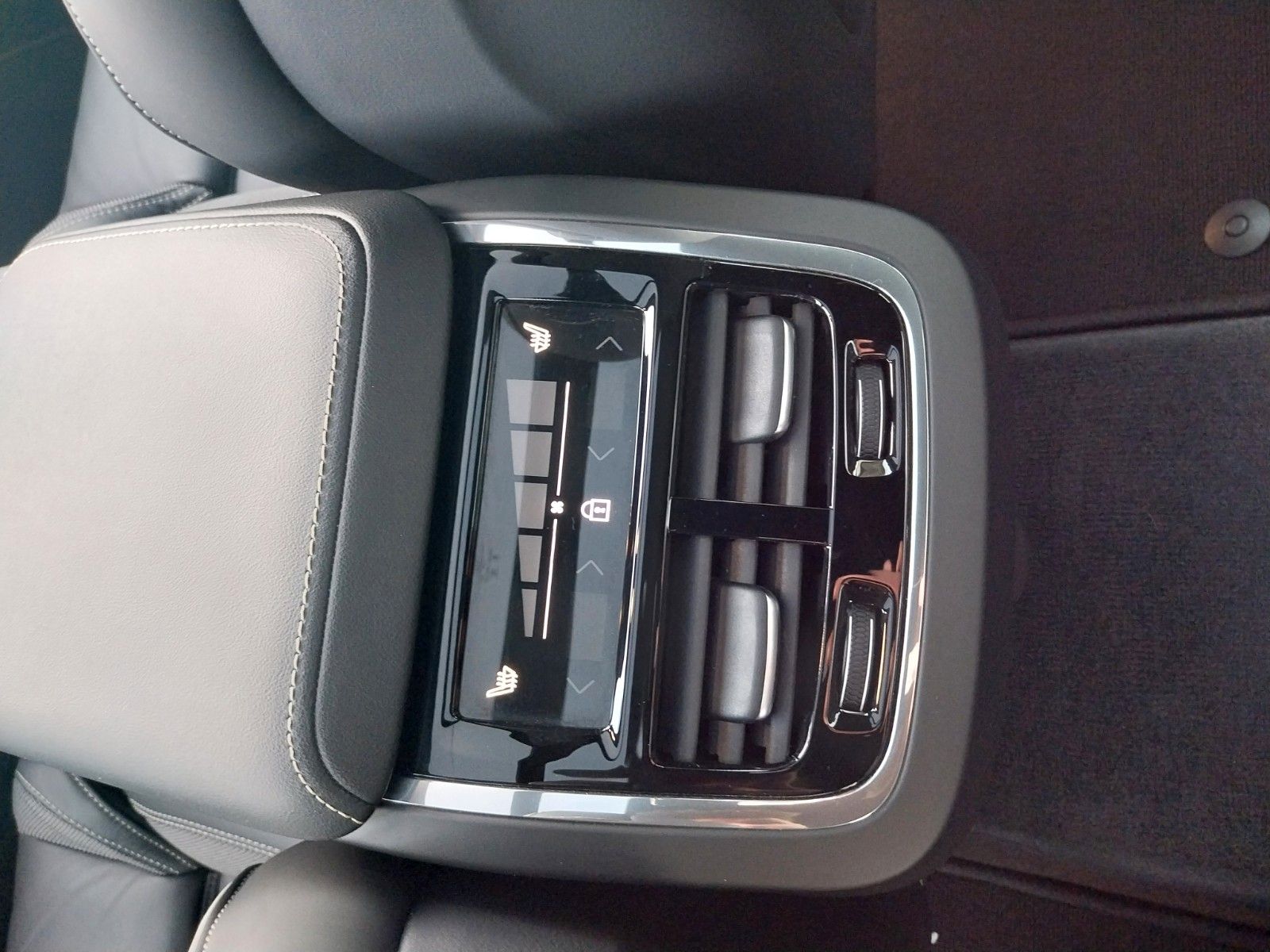 Volvo S60 B5 Ultimate Dark AWD "Standheizung"