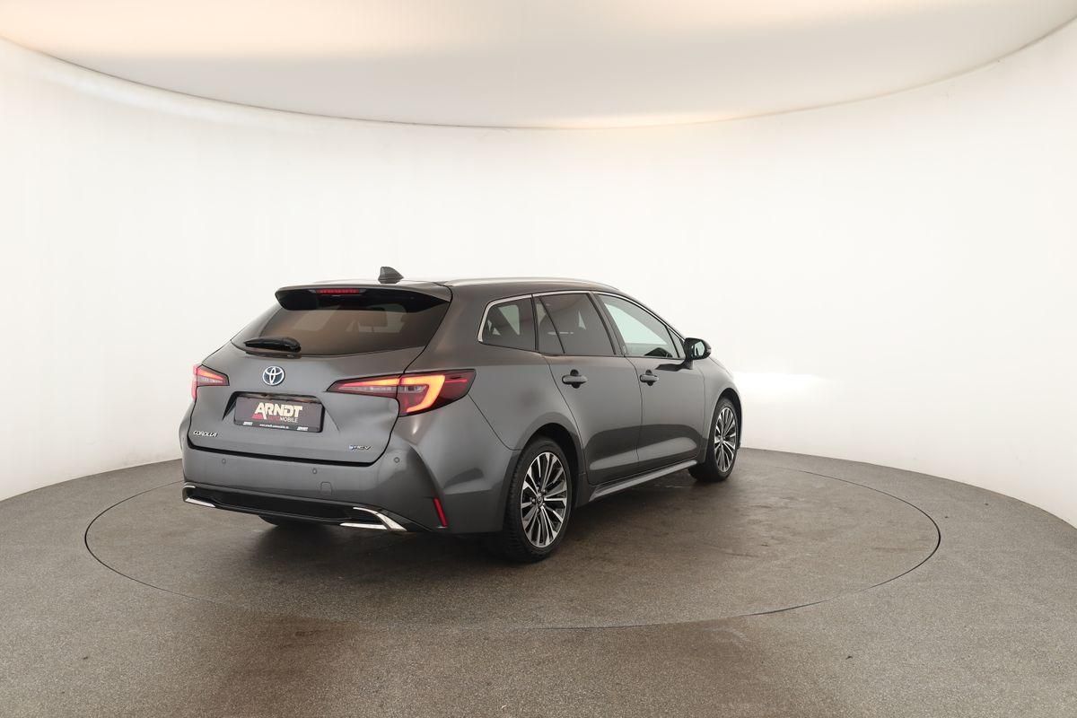 Toyota Corolla Touring Sports 2.0 CVT Team D Navi Kam