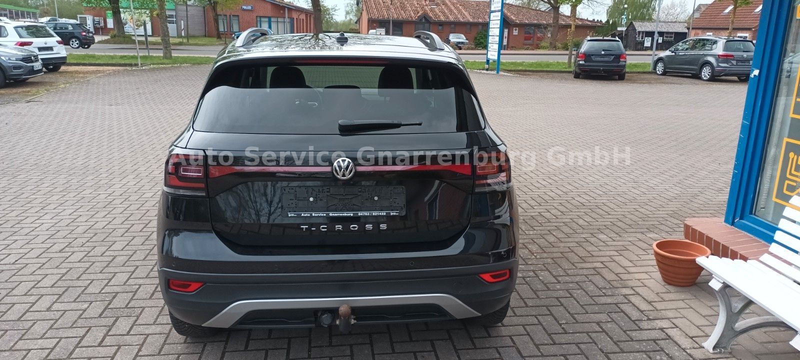 Volkswagen T-Cross - Samsaru's Car Outlet