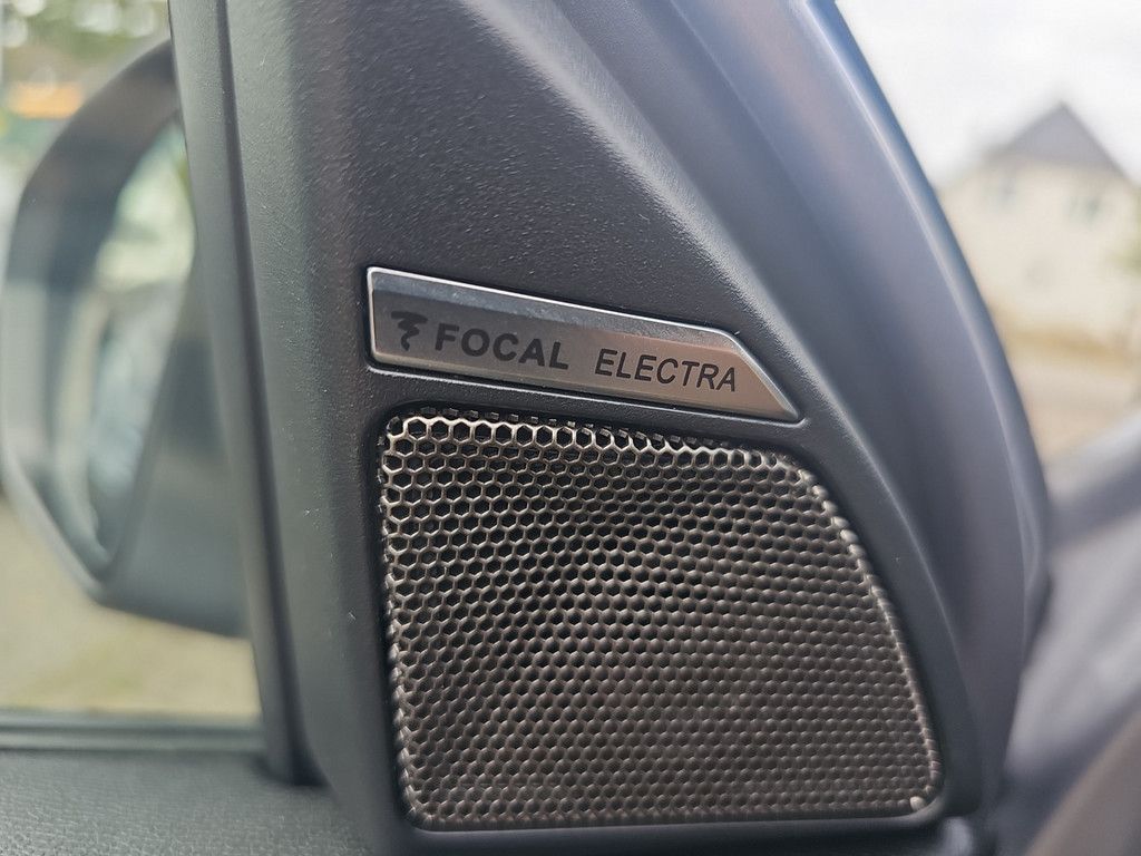 DS Automobiles DS 7 Crossback PT 180 Rivoli + FOCAL/GSD/LEDER