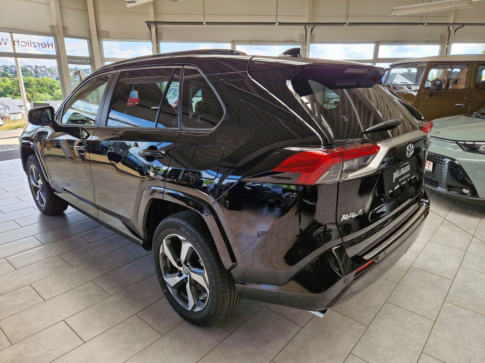 Toyota RAV 4 PLUG-IN Hybrid 4x4 Teampl.*HUD*el. Heck*
