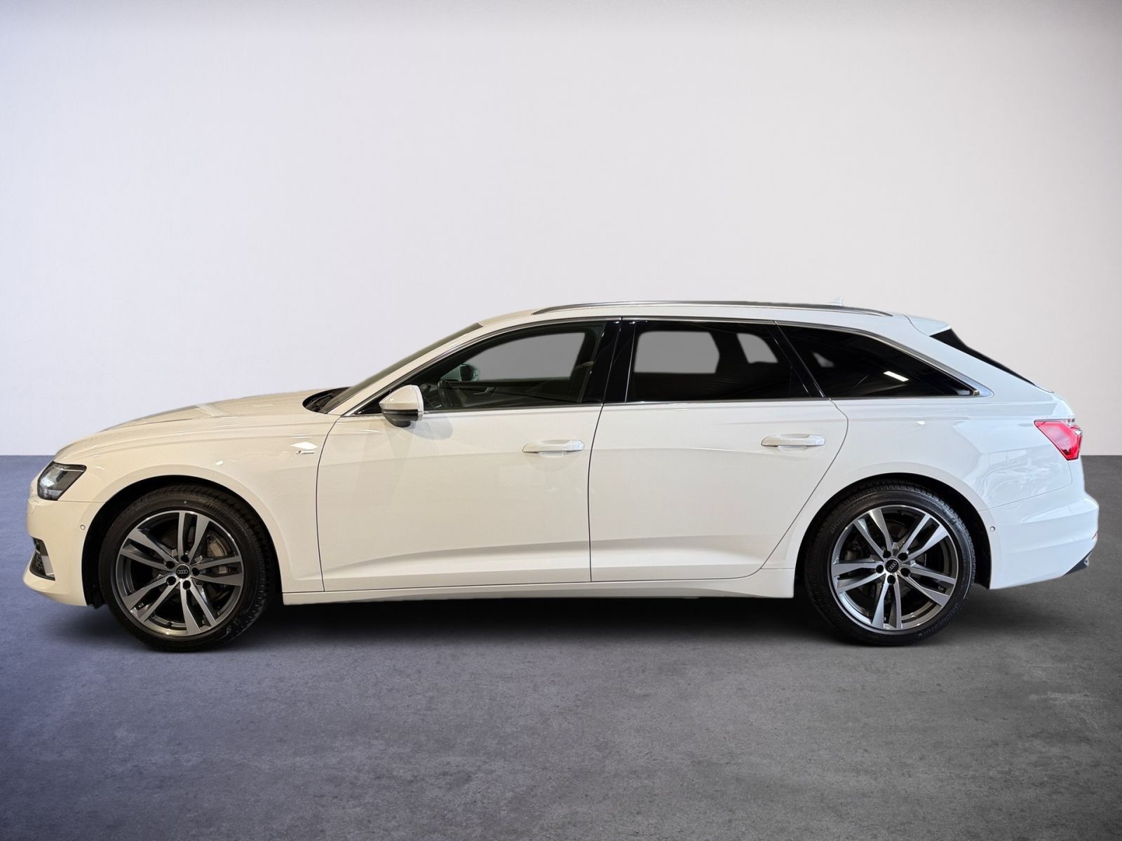 Audi A6 Avant 45 TFSI QTT SPORT S LINE - Samsaru's Car Outlet