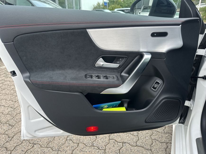 Mercedes-Benz CLA 250 4M AMG - Samsaru's Car Outlet