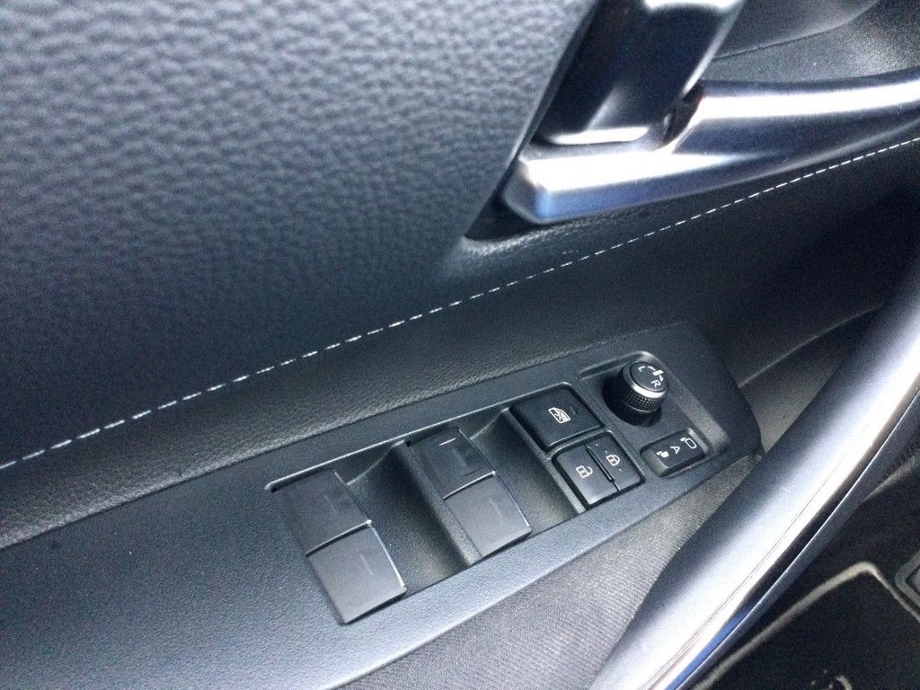 Toyota Corolla Touring Sports 2.0 Hybrid Team D ACC LED