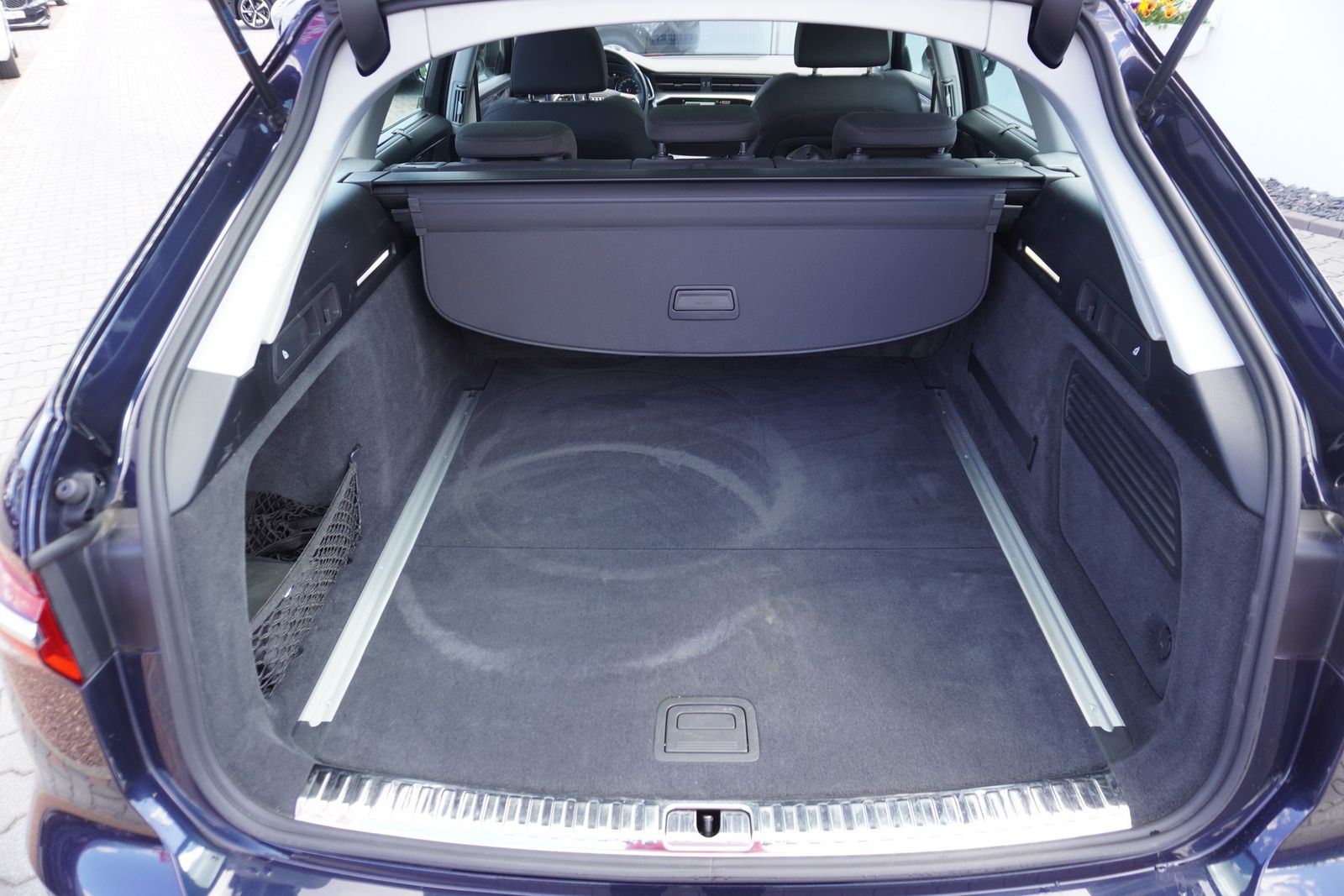 Audi A6 Avant 45 TDI quattro sport S-Tronic - Samsaru's Car Outlet