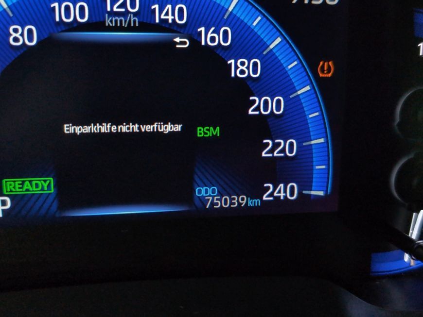 Toyota Corolla 1.8 Hybrid Team Deutschland