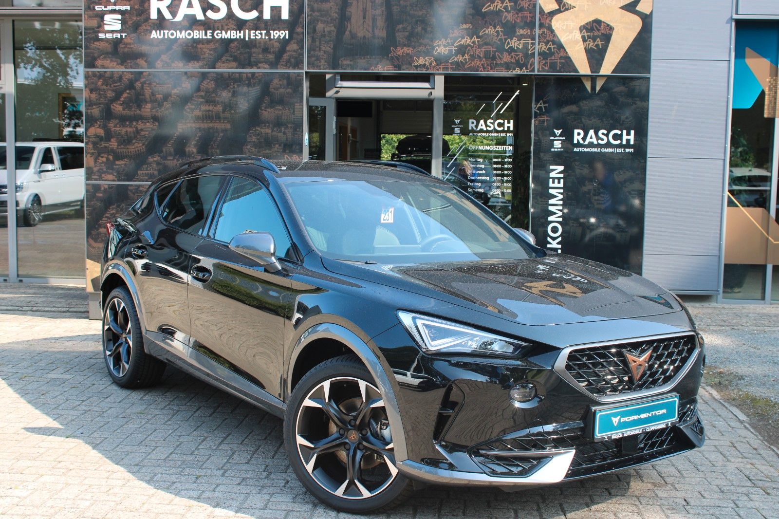 Cupra Formentor 1.4 e-HYBRID DSG +ACC+SHZ+LED+AHK+PDC+