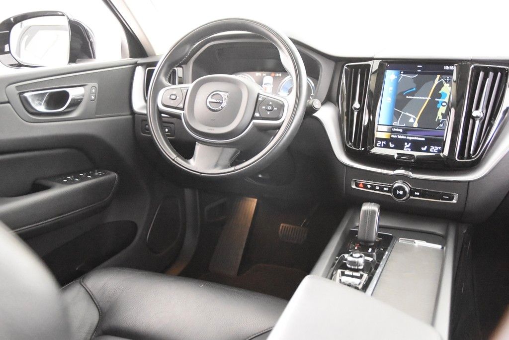 Volvo XC60 T6 AWD Recharge - Samsaru's Car Outlet