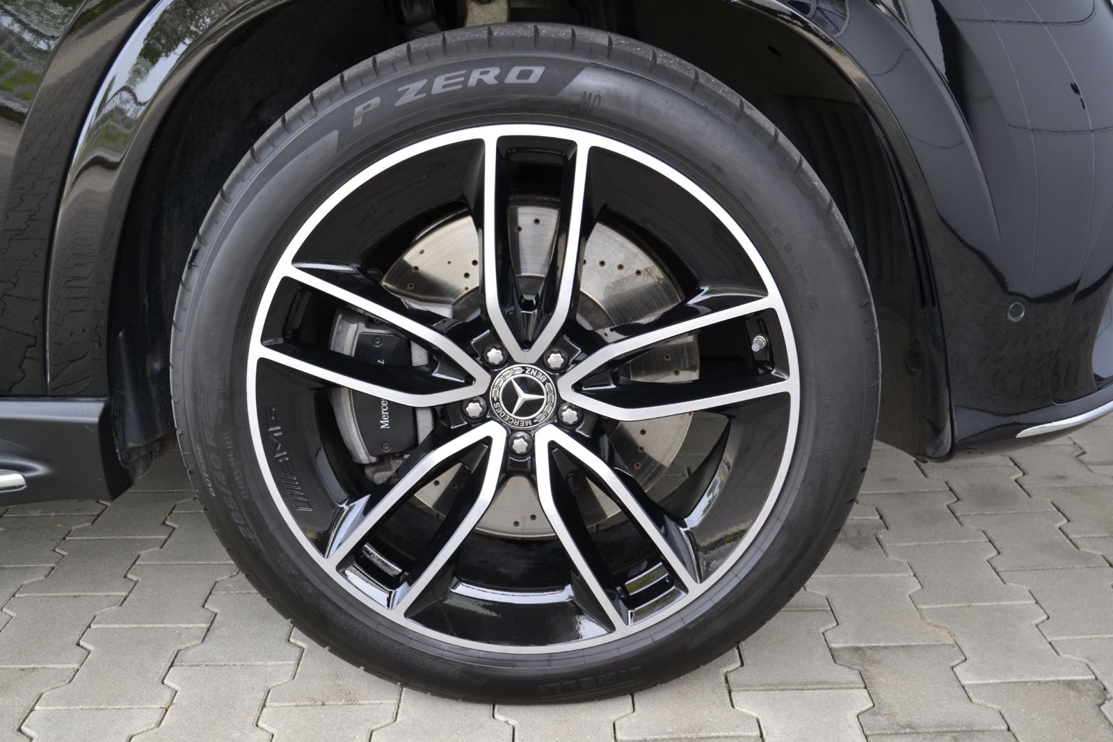 Mercedes-Benz GLE 450d Coupe 4M AMG*HUD*360*PANO*BURM*PANO*AHK