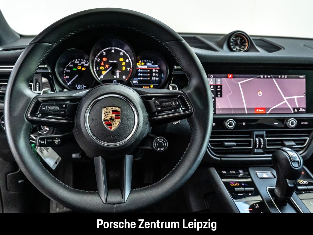 Porsche Macan S - Samsaru's Car Outlet